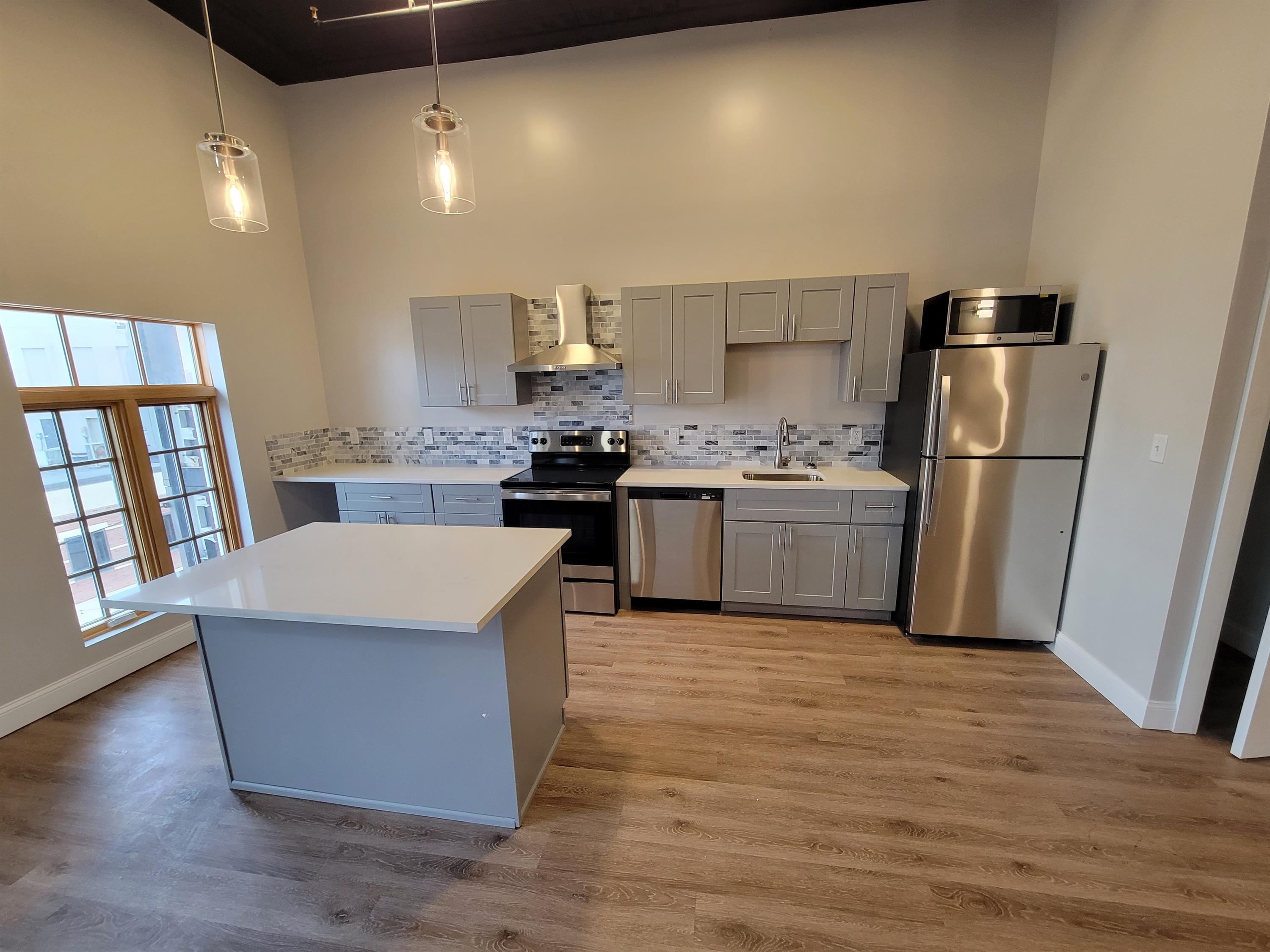 159 Washington St - 35